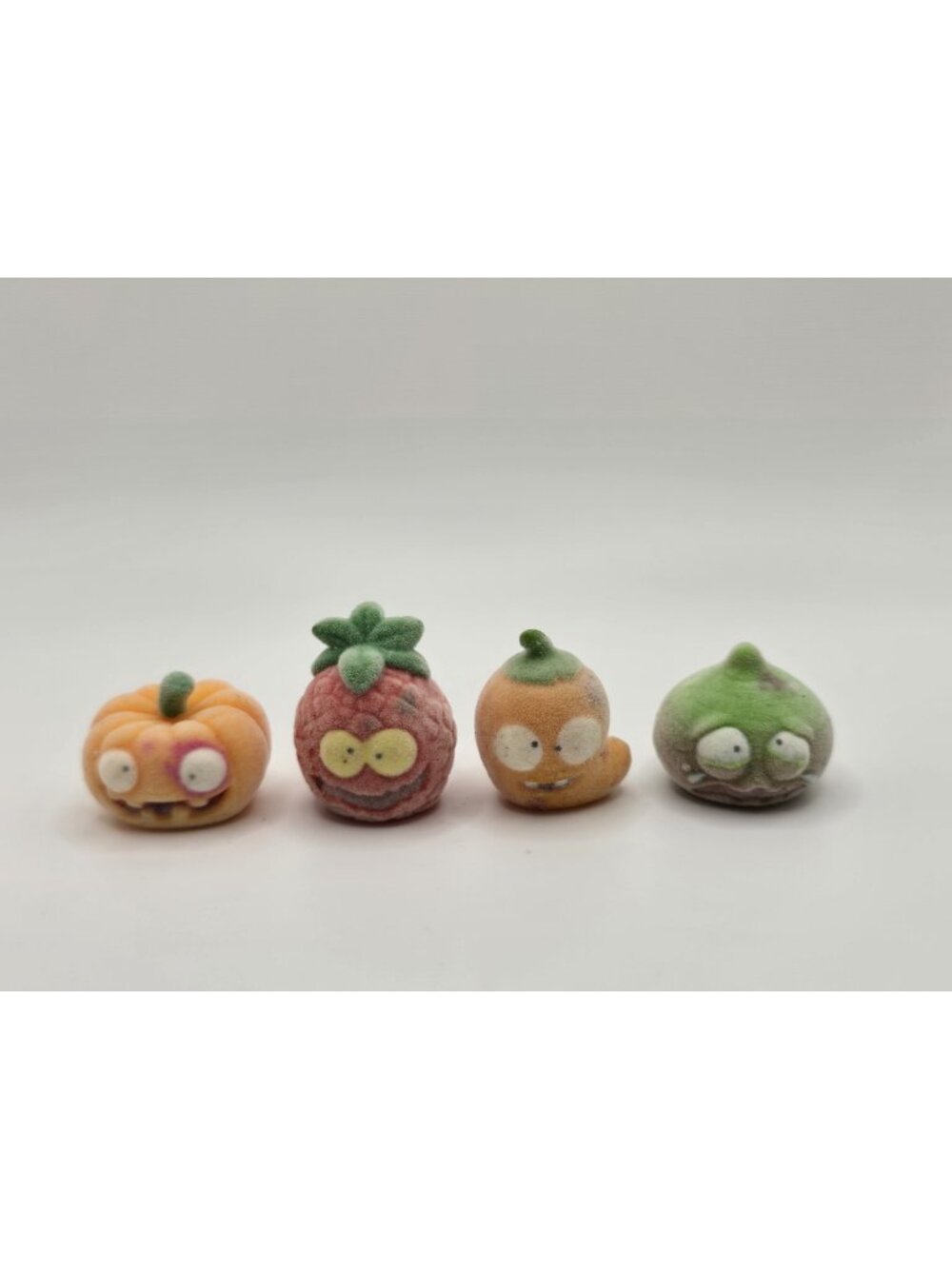 Lot of 4 Ultra Rare Grossery Gang Moldy Veg Fruit Flocked Figures Moose Toys